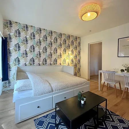 Apartment Le Fleuri *